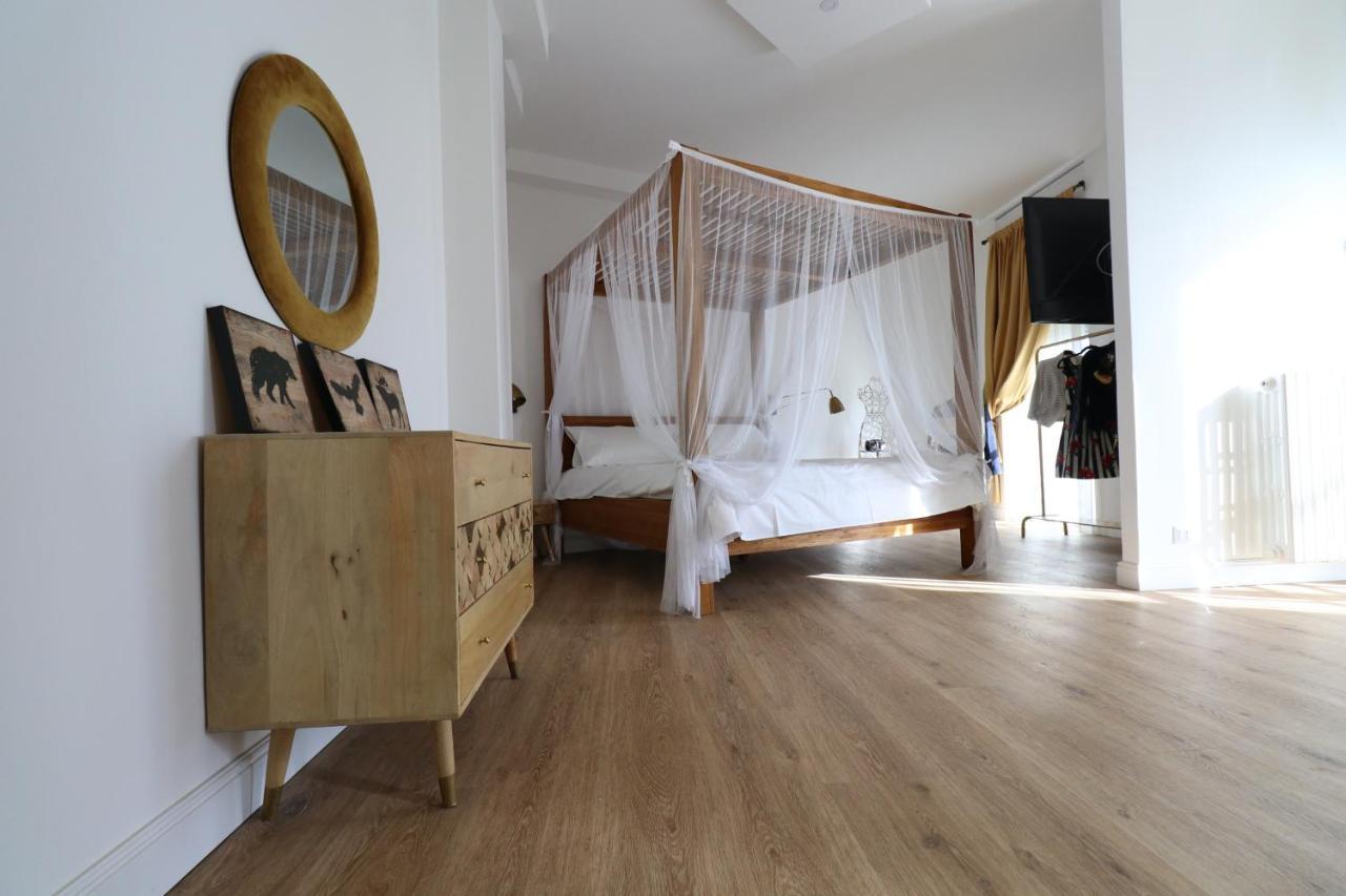 Domino Hotel Турин Экстерьер фото