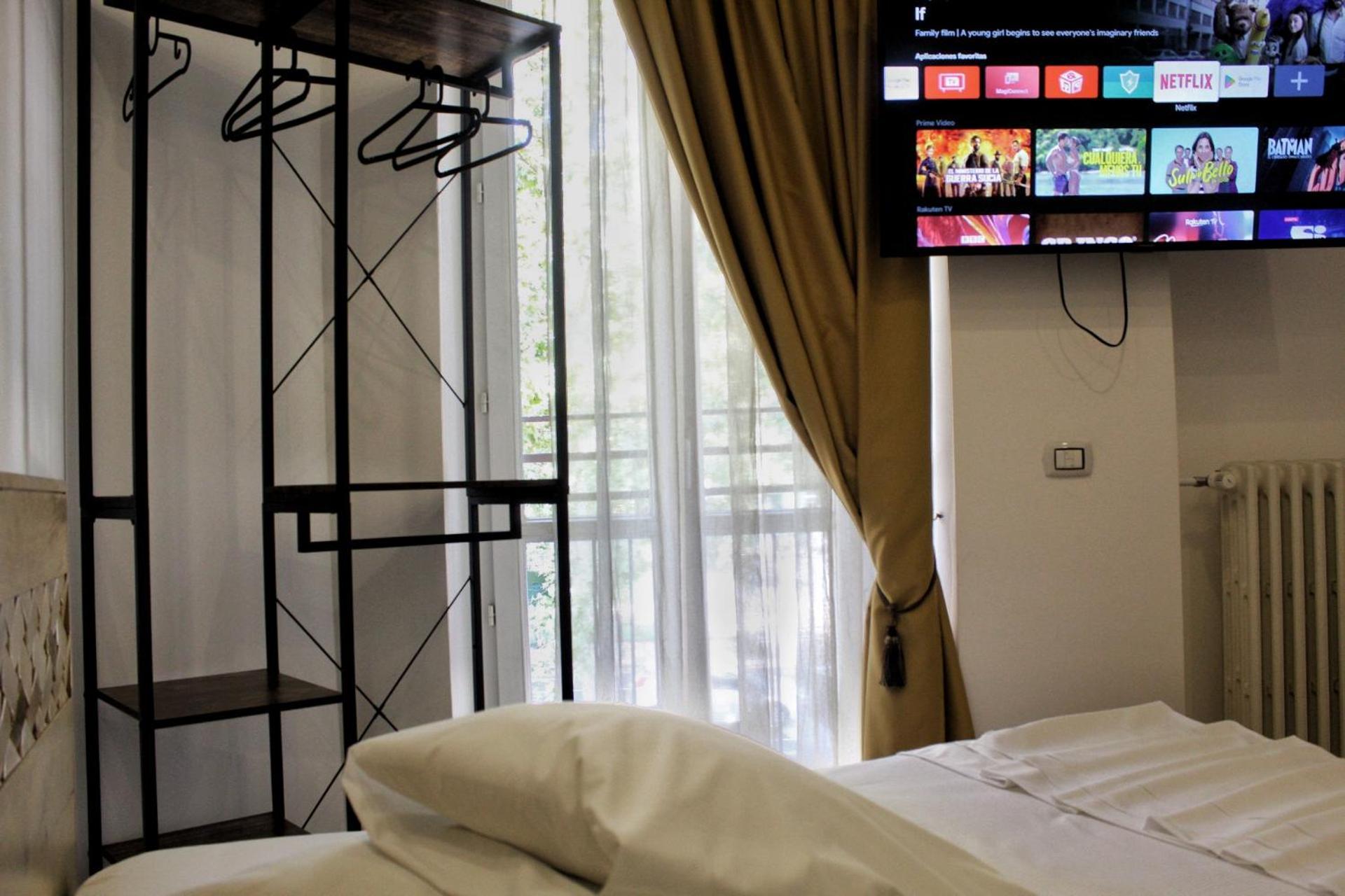 Domino Hotel Турин Экстерьер фото